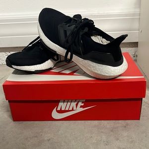 Unworn ADIDAS Ultraboost New Unisex